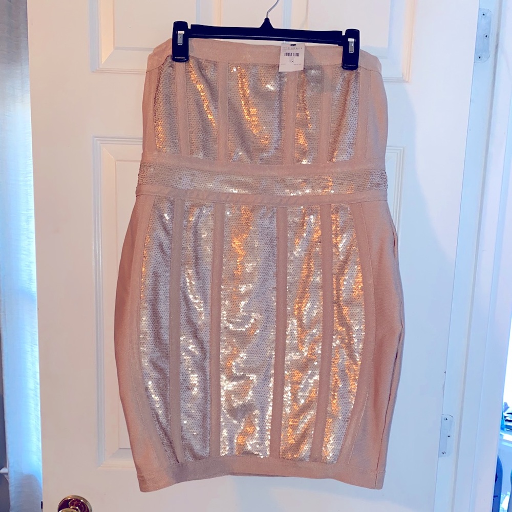Fashion nova sequence party dress !